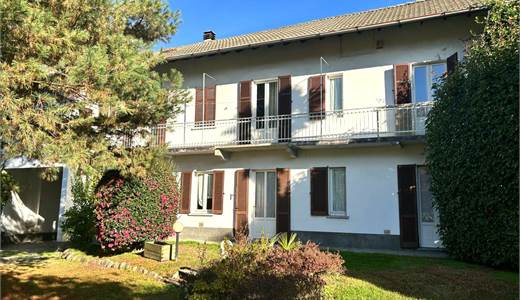 TAINO - PORZIONE DI CASA INDIPENDENDE CON GIARDINO