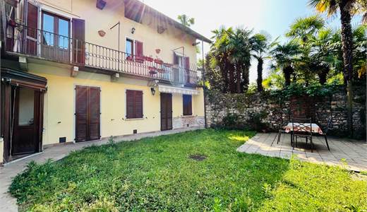AFFITTASI - ANGERA APPARTAMENTO A DUE PASSI DAL LAGO
